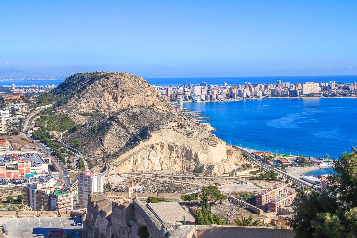 10 Lovely Things to Do in Alicante, Spain (+ Tips for Great Food)